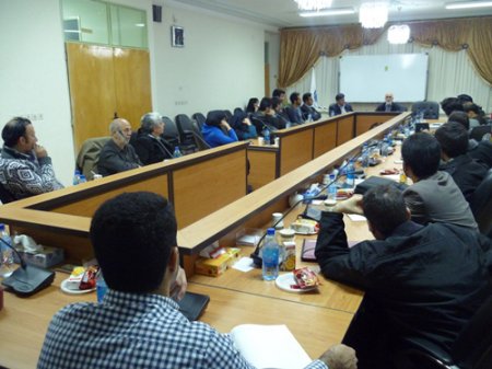 برگزاری یک جلسه سمینار تخصصی در دانشگاه سمنان