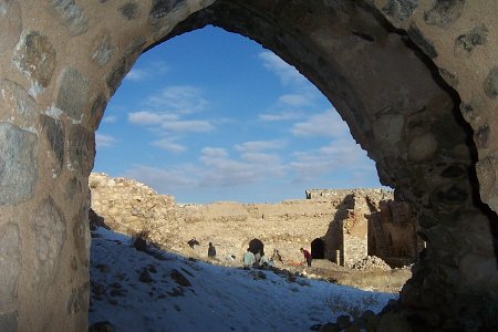 کاروان سرای سنگی آهوان