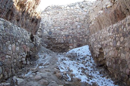 کاروان سرای سنگی آهوان