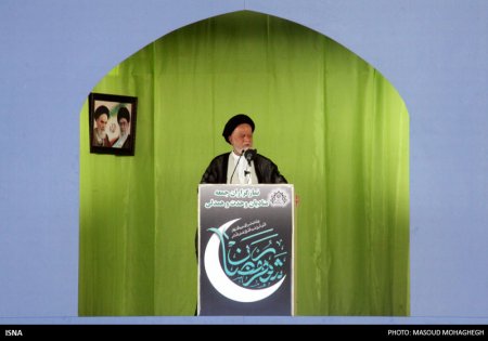 نماینده ولی فقیه در استان سمنان: خون شهدای یمن بزودی دامن آل سعود را می گیرد