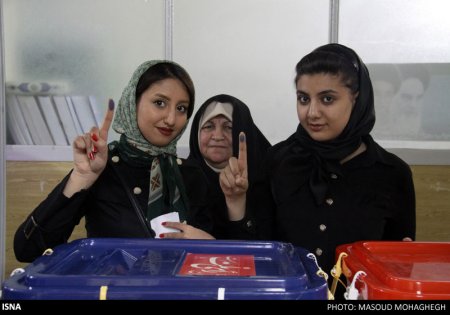 انتخابات دهمین دوره مجلس شورای اسلامی و پنجمین دوره مجلس خبرگان(تصویر)