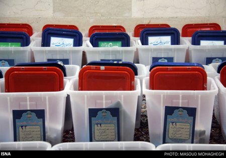 انتخابات دهمین دوره مجلس شورای اسلامی و پنجمین دوره مجلس خبرگان به روایت تصویر